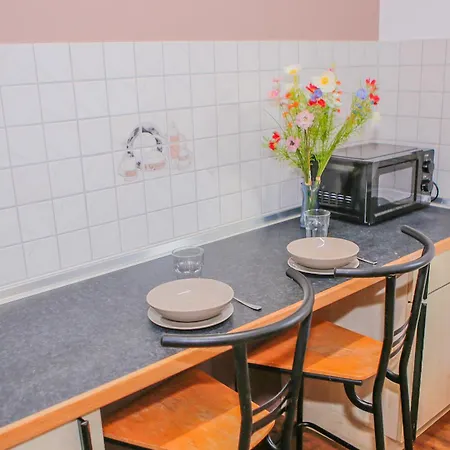 2-zimmer-wohnung 77 Apartment